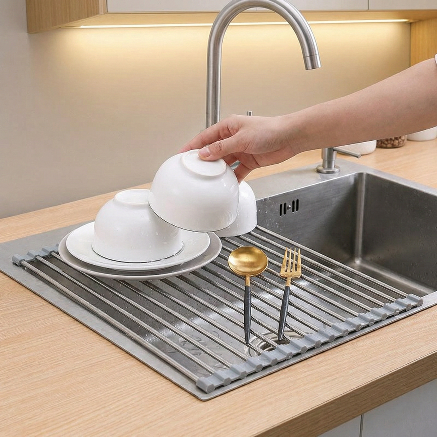 Roll-up Dish Drying Rack